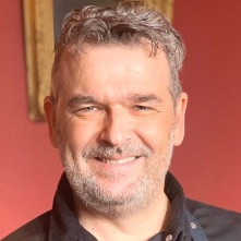 Gerhard van den Broek